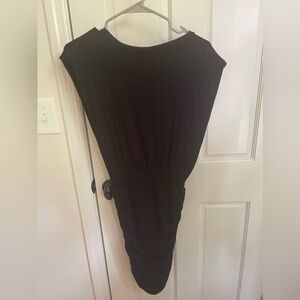 Forever 21 Shoulder pad black midi dress